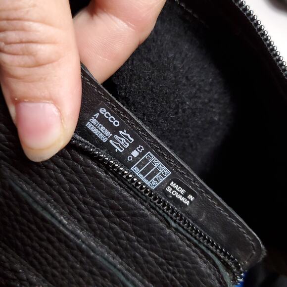 ECCO Black Pebbled Leather Tall Wedge Boots Sz 8 - Picture 14 of 14